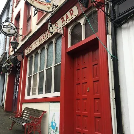 Guest house Con And Maura's Bar & Clonakilty